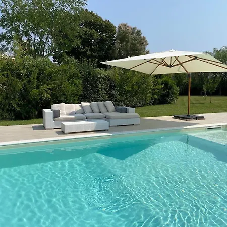 Nyaraló Con Piscina - Argonauti