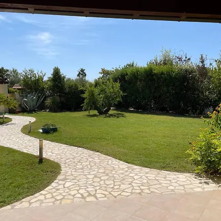 Con Piscina - Argonauti Nyaraló